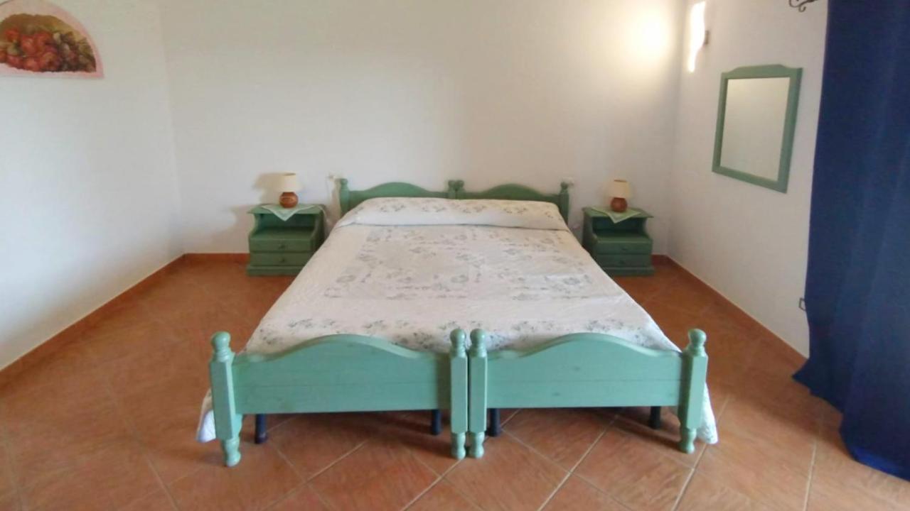 Agriturismo La Tegghja Bed & Breakfast Rena Majore Luaran gambar